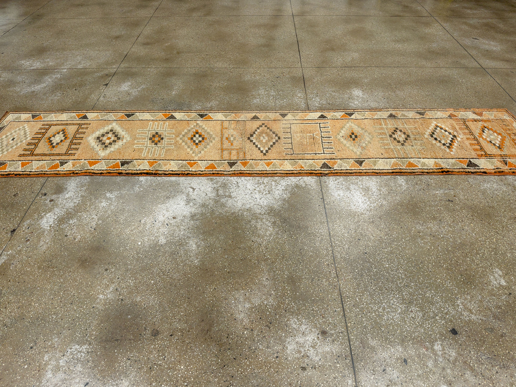 Vintage Turkish Anatolian Runner, No.33673 - Gss