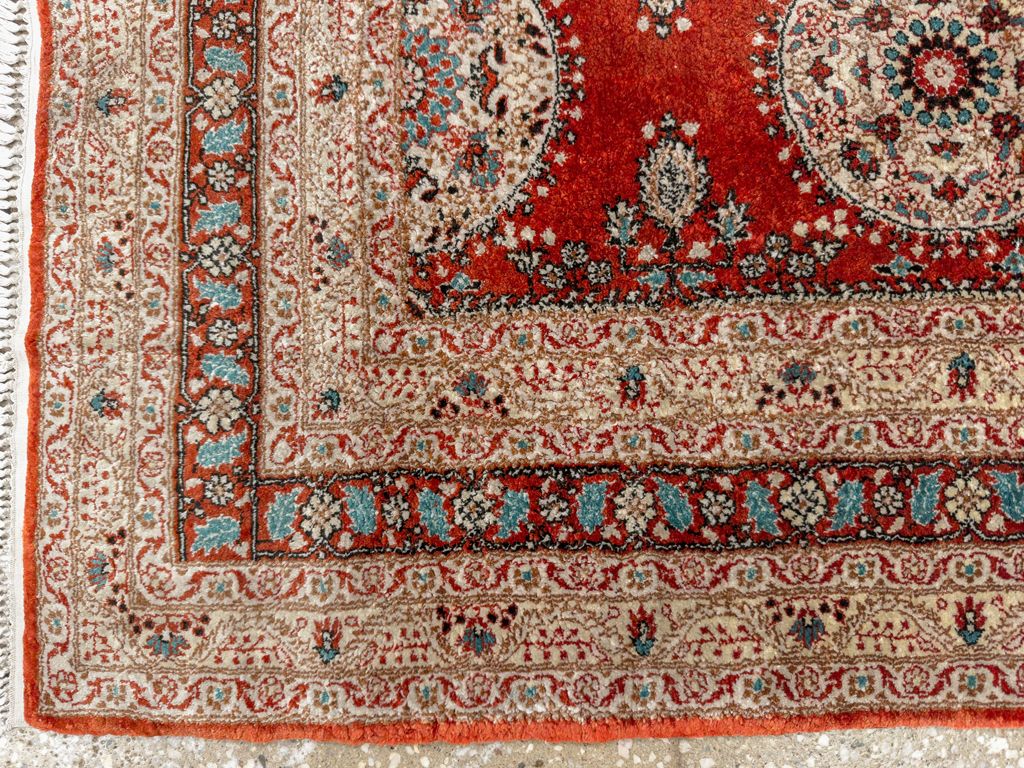 Vintage Chinese Silk Throw Rug In The Tabriz Style, No.33674 - Gss