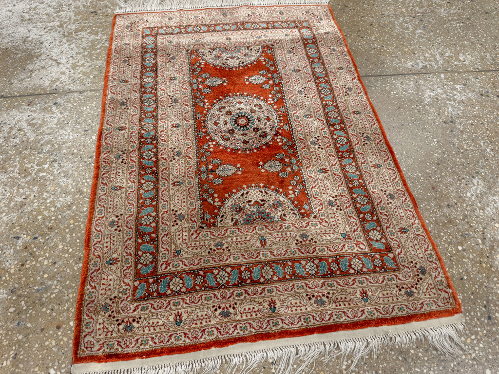 Vintage Chinese Silk Throw Rug In The Tabriz Style, No.33674 - Gss