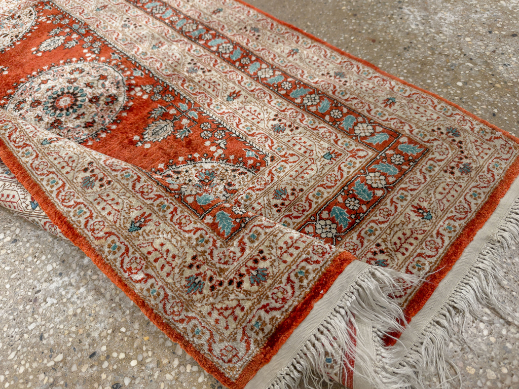 Vintage Chinese Silk Throw Rug In The Tabriz Style, No.33674 - Gss