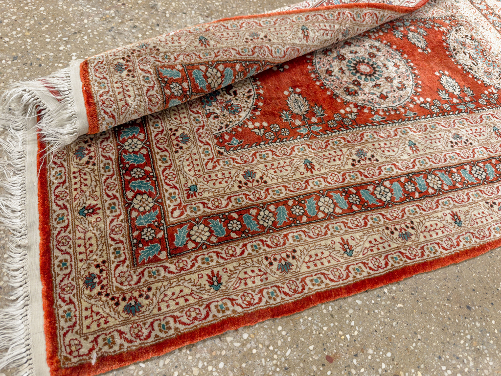 Vintage Chinese Silk Throw Rug In The Tabriz Style, No.33674 - Gss