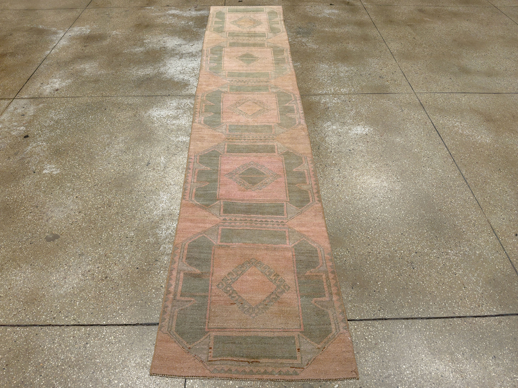 Vintage Turkish Anatolian Runner, No.33677 - Gss
