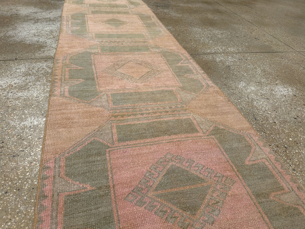 Vintage Turkish Anatolian Runner, No.33677 - Gss
