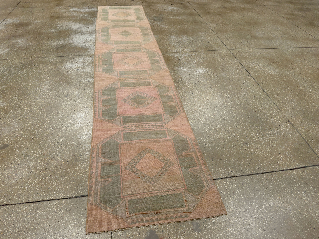 Vintage Turkish Anatolian Runner, No.33677 - Gss