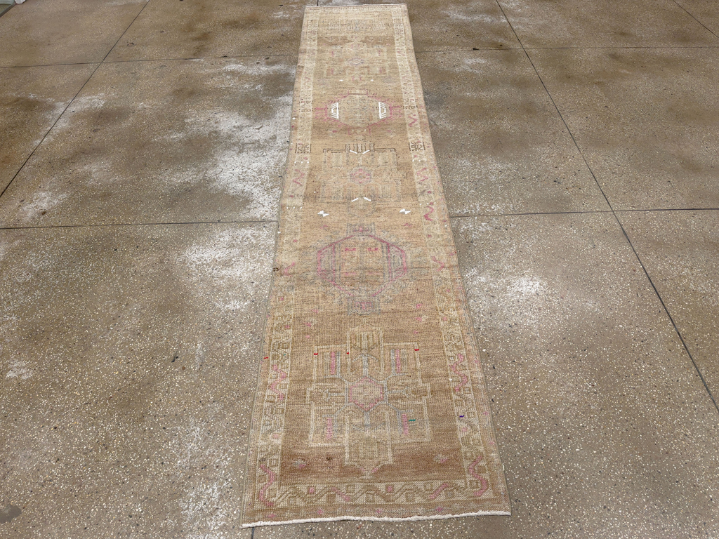 Vintage Turkish Anatolian Runner, No.33678 - Gss