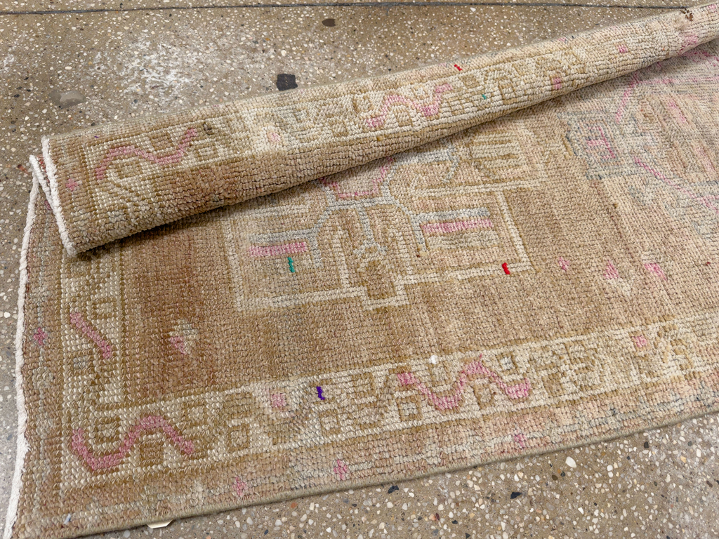 Vintage Turkish Anatolian Runner, No.33678 - Gss