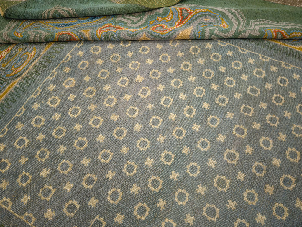 Antique English Donegal Room Size Carpet, No.33680 - Gss