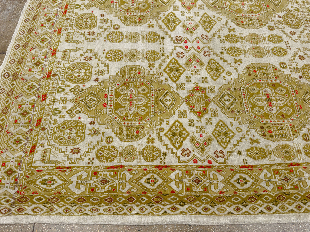 Vintage Turkish Anatolian Room Size Carpet, No.33681 - Gss