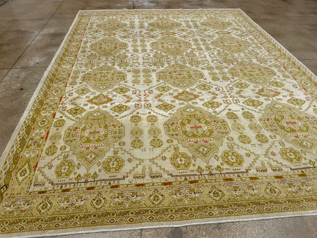 Vintage Turkish Anatolian Room Size Carpet, No.33681 - Gss