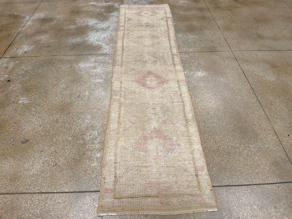 Vintage Turkish Anatolian Runner, No.33682 - Gss