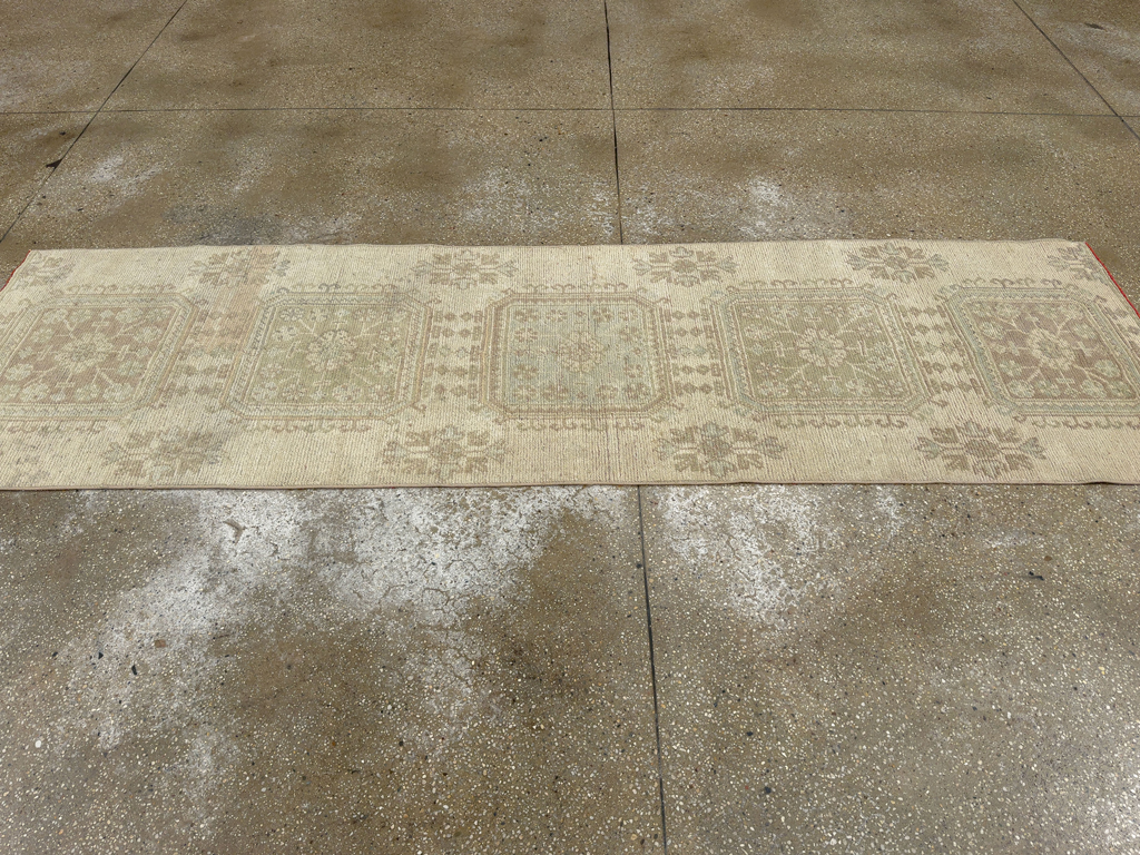Vintage Turkish Anatolian Runner, No.33683 - Gss