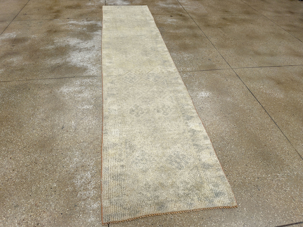 Vintage Turkish Anatolian Runner, No.33684 - Gss