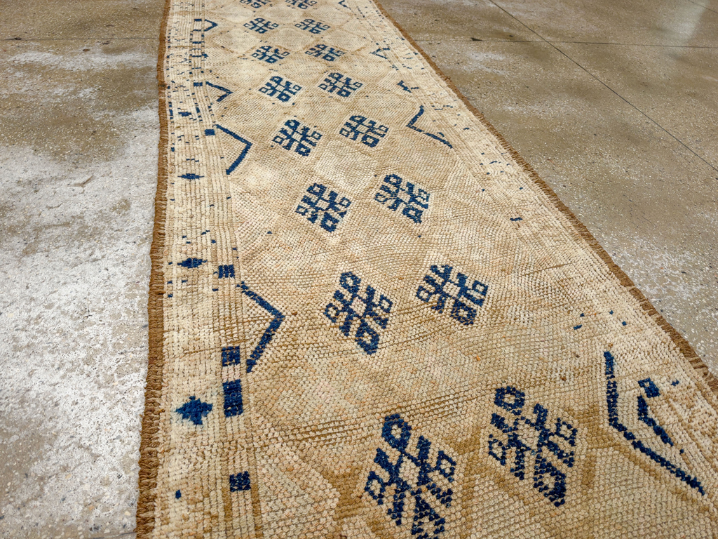 Vintage Turkish Anatolian Runner, No.33687 - Gss
