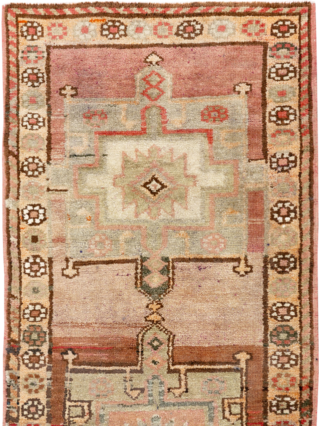 Vintage Turkish Anatolian Runner, No.33693 - Gss
