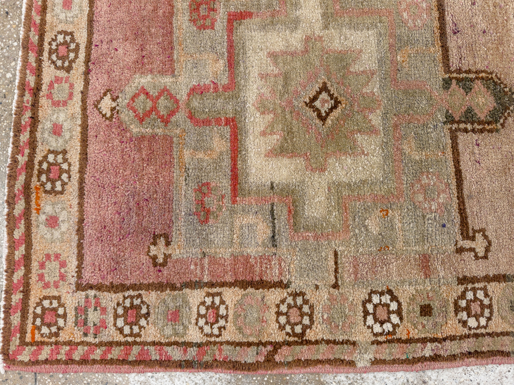 Vintage Turkish Anatolian Runner, No.33693 - Gss