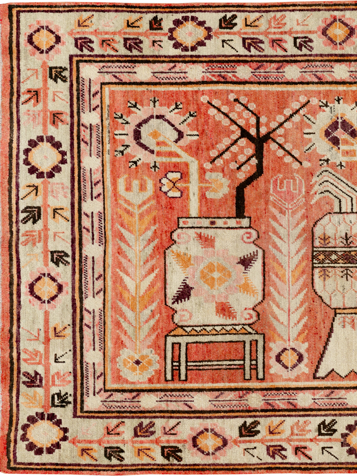 Vintage East Turkestan Pictorial Vase Khotan Rug, No.33698 - Gss