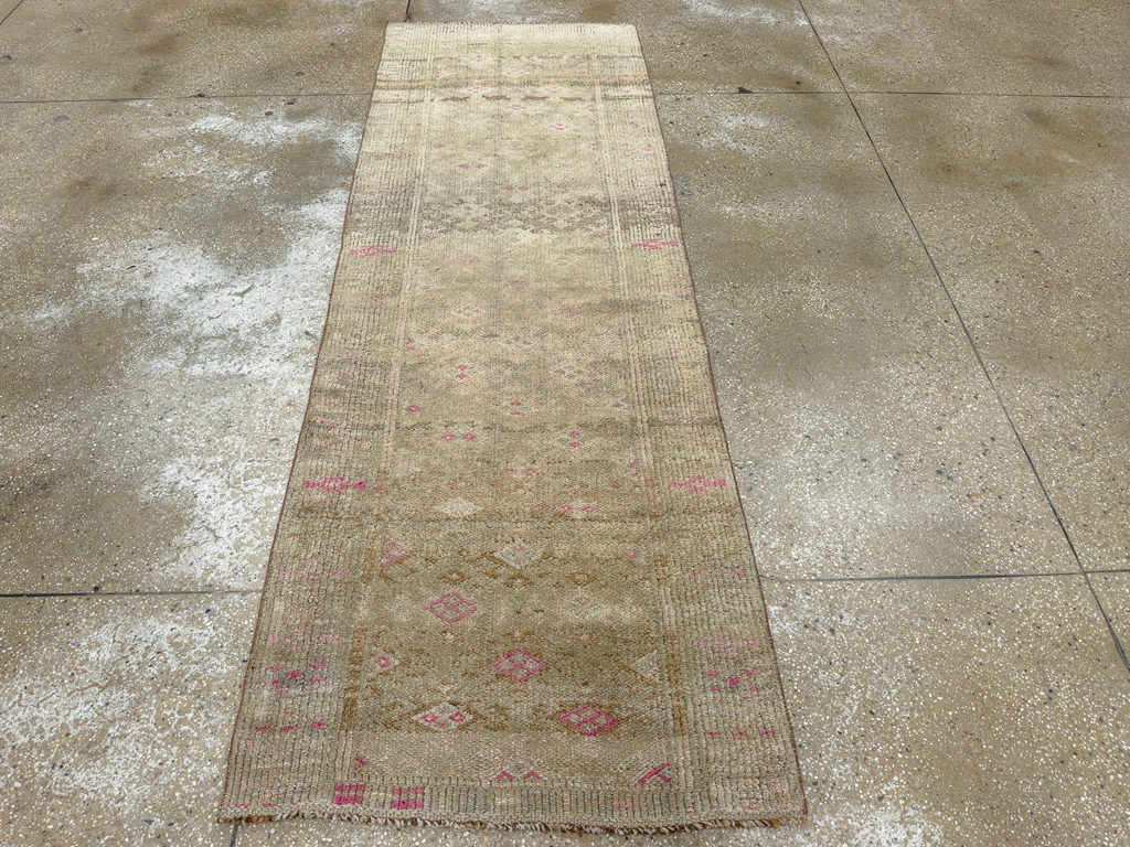 Vintage Turkish Anatolian Runner, No.33705 - Gss