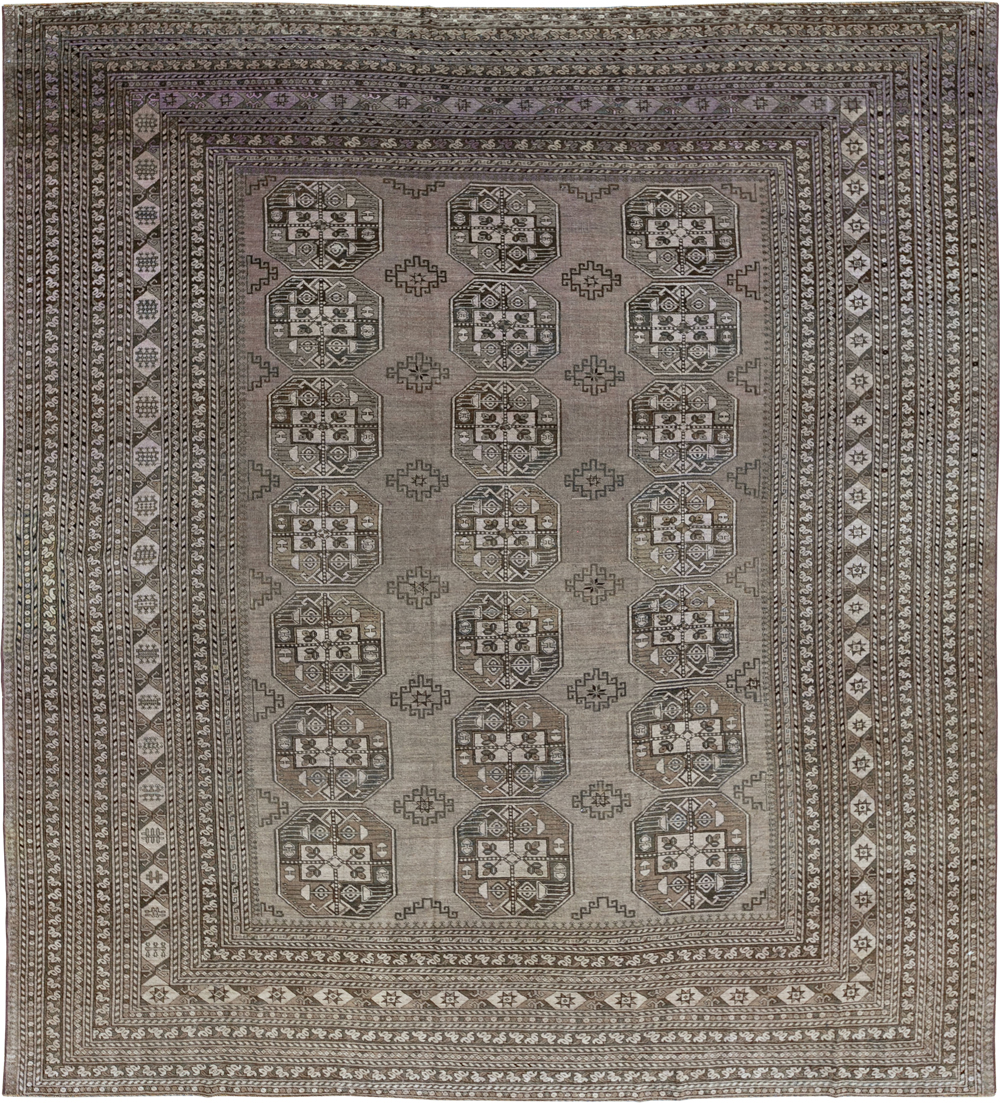 Vintage Central Asian Turkoman Room Size Carpet, No.33708 - Gss
