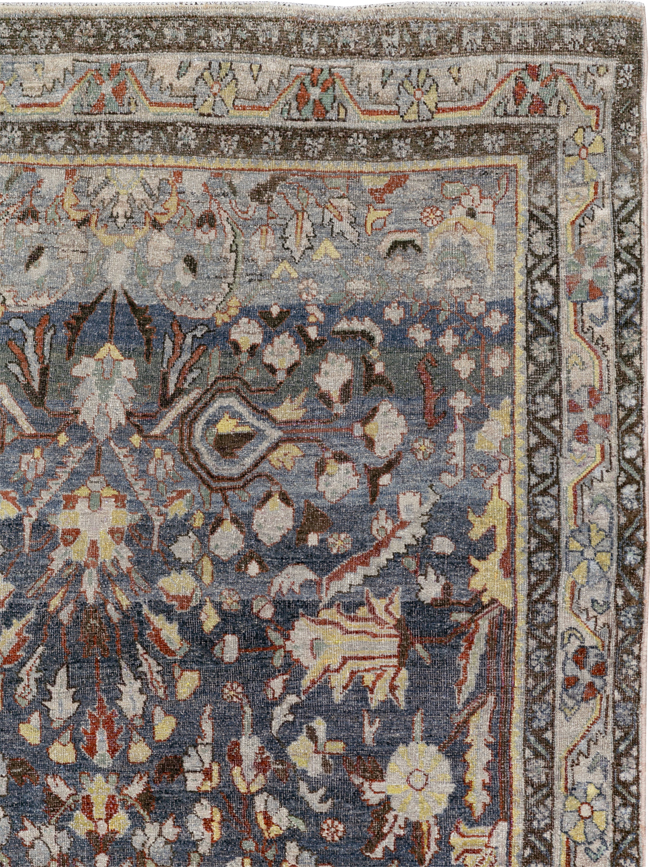 Antique Persian Mahal Gallery Carpet, No.33709 - Gss
