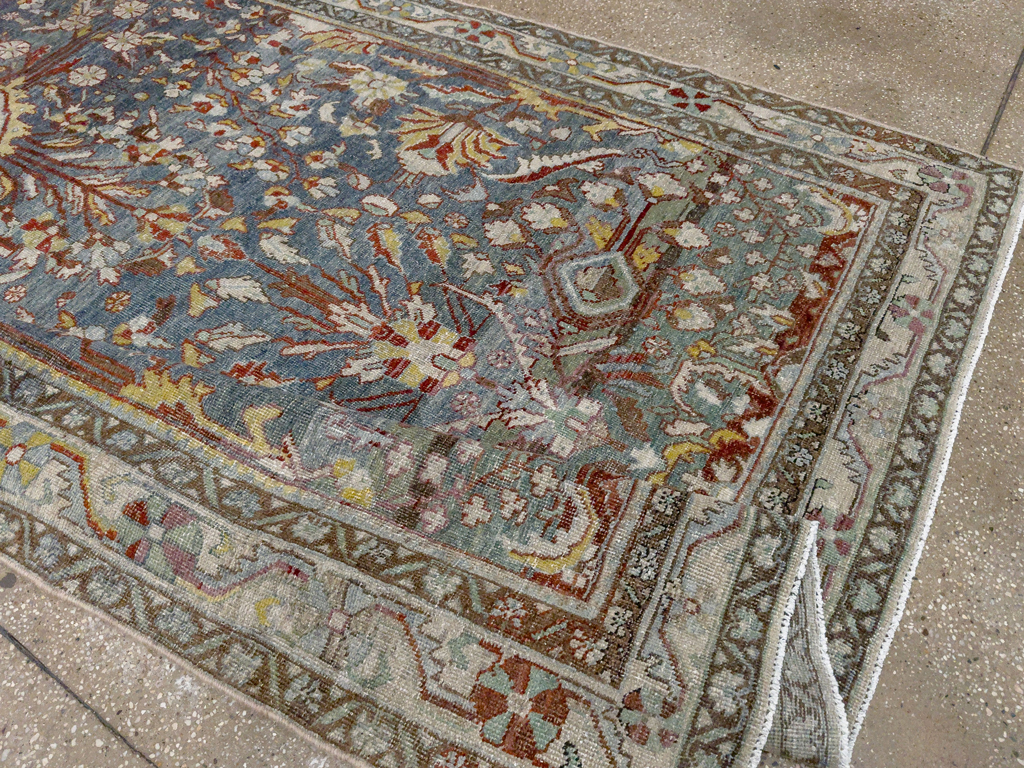Antique Persian Mahal Gallery Carpet, No.33709 - Gss