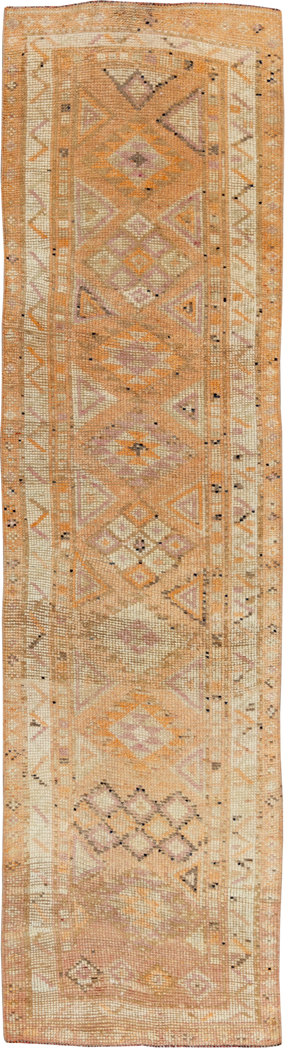 Vintage Turkish Anatolian Runner, No.33710 - Gss