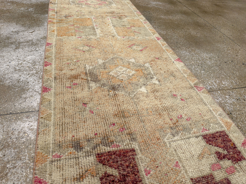 Vintage Turkish Anatolian Runner, No.33712 - Gss