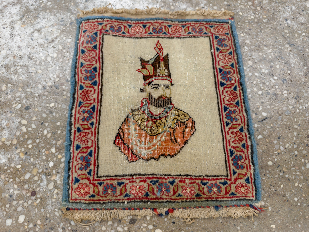 Antique Persian Kashan Pictorial Rug, No.33722 - Gss
