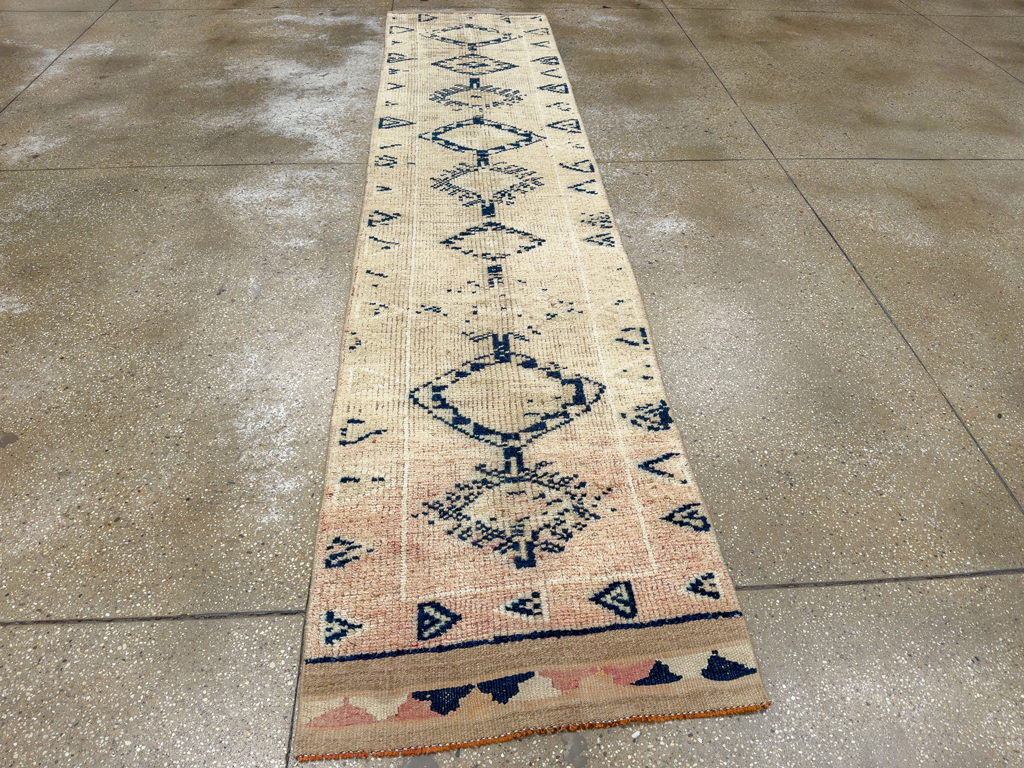 Vintage Turkish Anatolian Runner, No.33723 - Gss