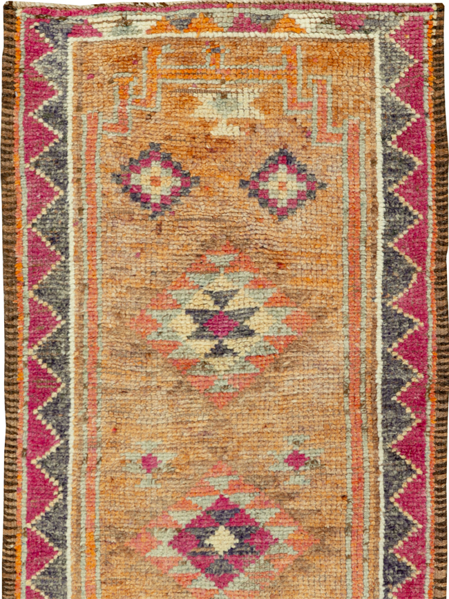 Vintage Turkish Anatolian Runner, No.33726 - Gss