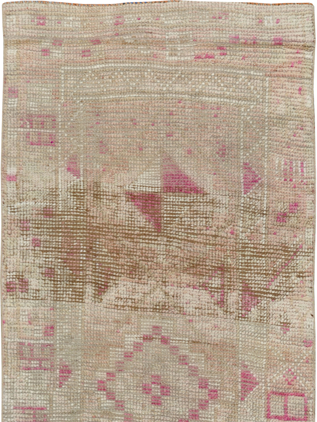 Vintage Turkish Anatolian Runner, No.33729 - Gss