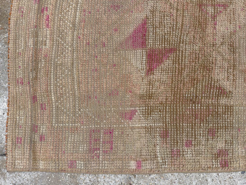Vintage Turkish Anatolian Runner, No.33729 - Gss