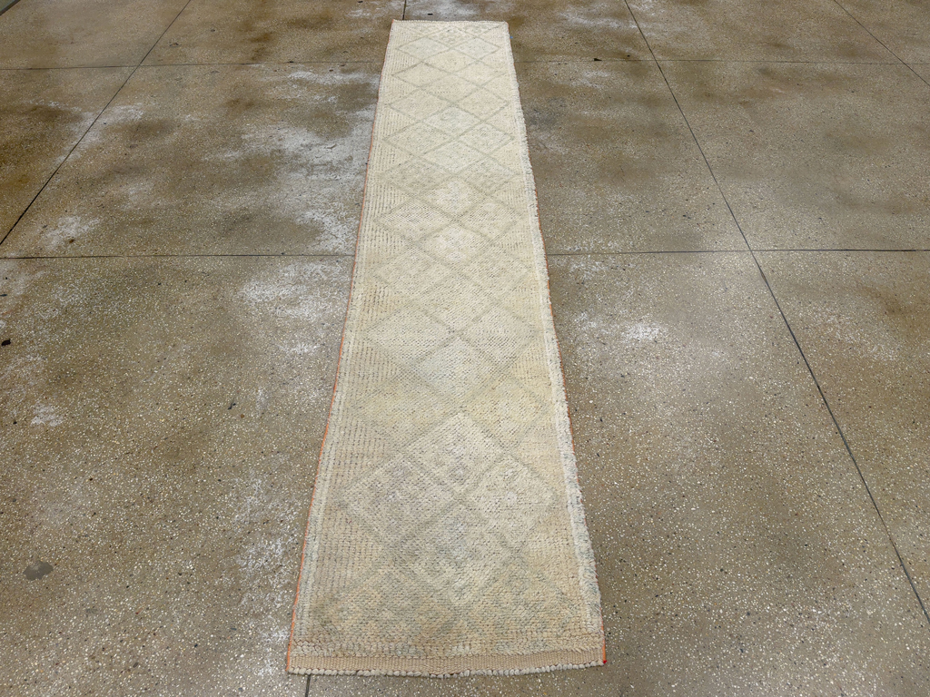 Vintage Turkish Anatolian Runner, No.33799 - Gss