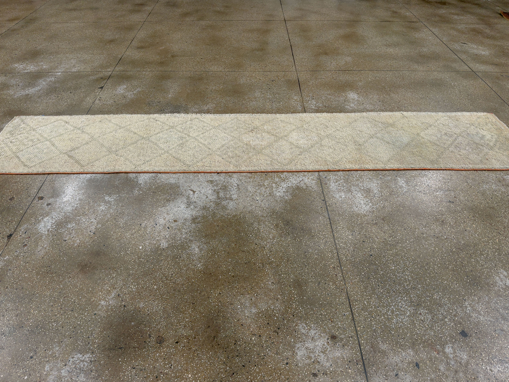 Vintage Turkish Anatolian Runner, No.33799 - Gss