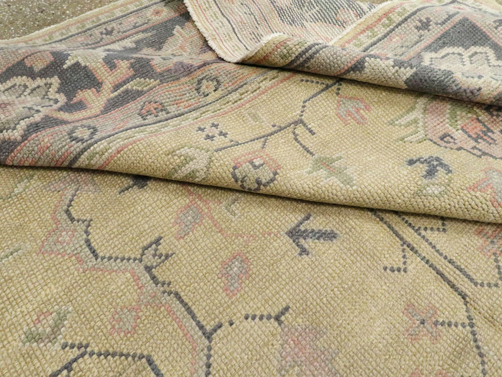 Antique Turkish Oushak Carpet, No.8013 - Gss