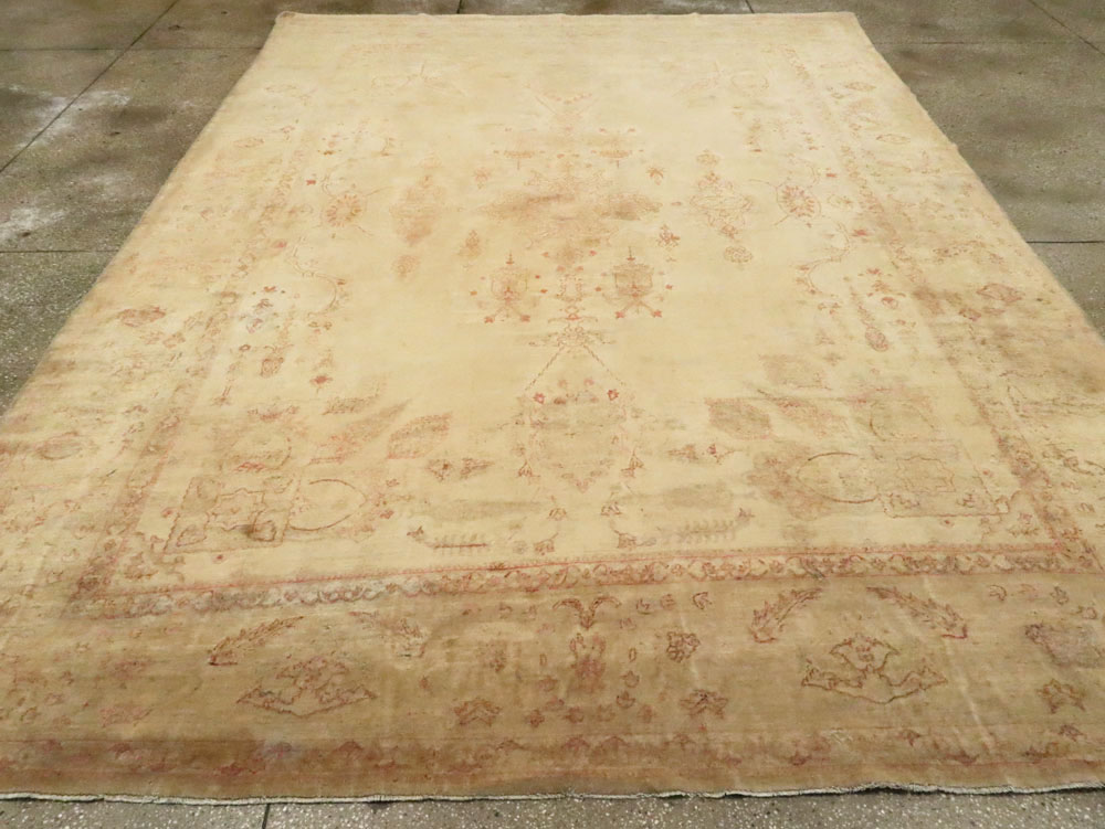 Antique Turkish Sivas Carpet, No.8040 - Gss
