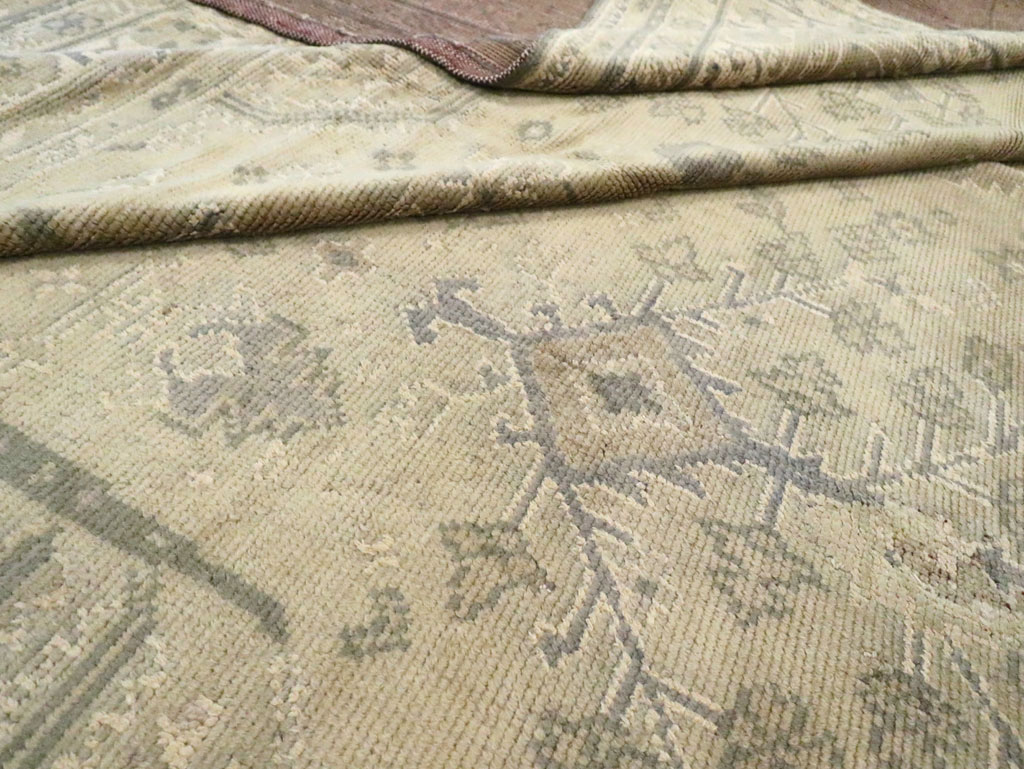 Vintage European Oushak Carpet, No.8050 - Gss