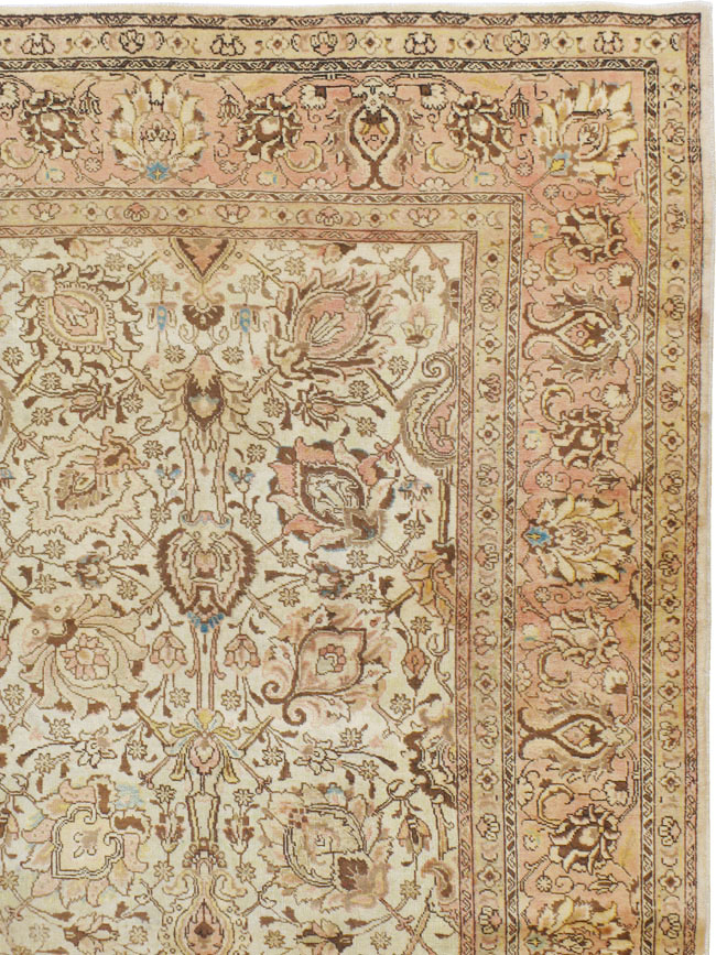 Antique Persian Tabriz Carpet, No.8111 - Gss