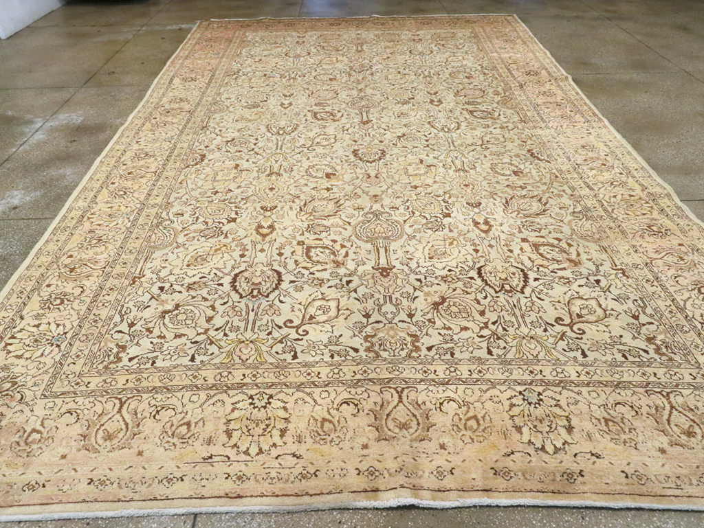 Antique Persian Tabriz Carpet, No.8111 - Gss