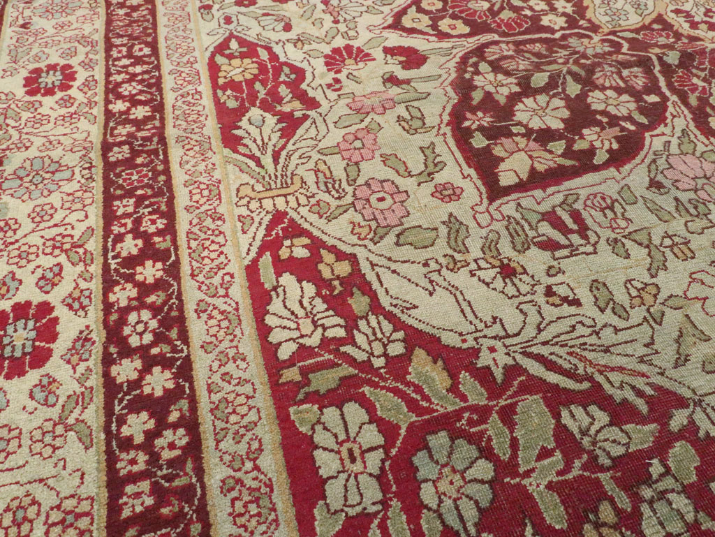 Antique Indian Lahore Carpet, No.8116 - Gss