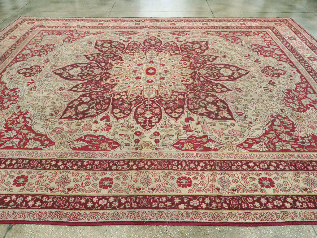 Antique Indian Lahore Carpet, No.8116 - Gss