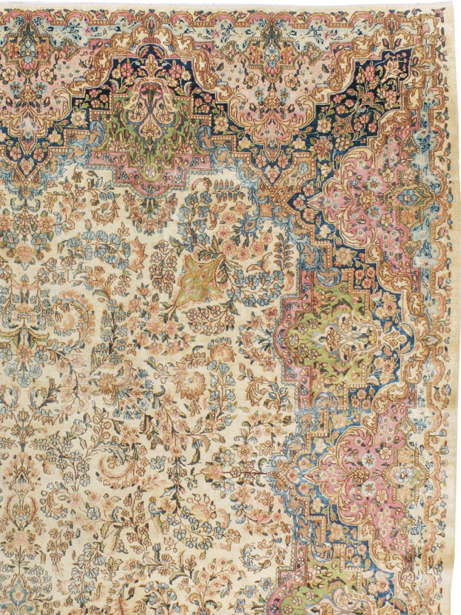 Vintage Persian Kerman Carpet, No.8155 - Gss