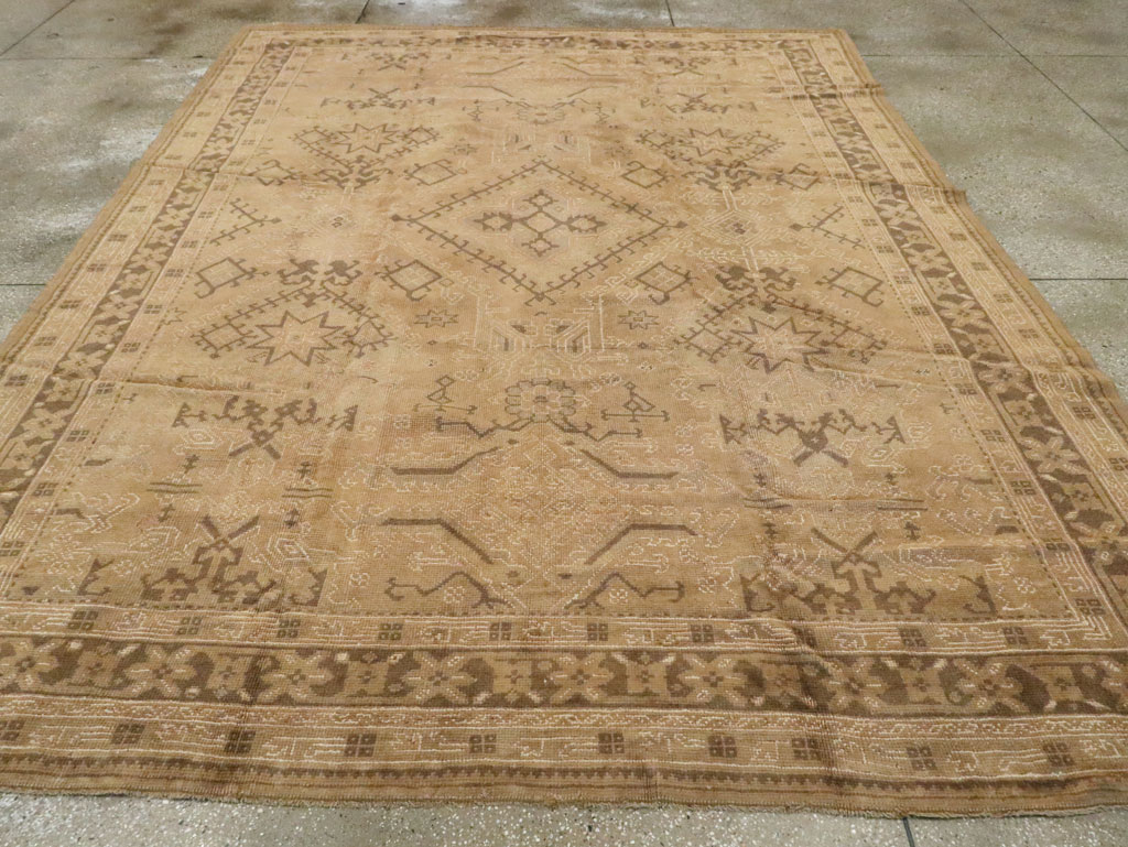 Antique Turkish Oushak Carpet, No.8218 - Gss