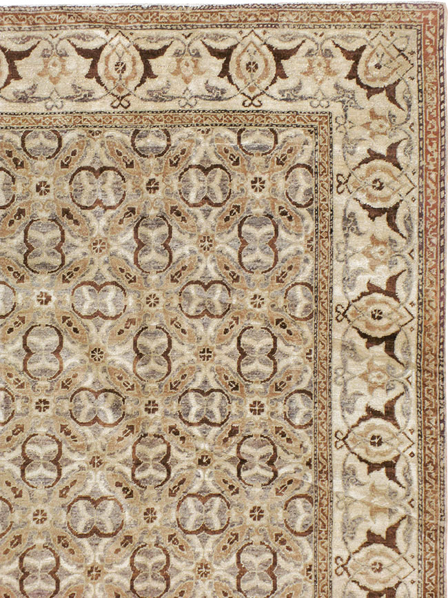 Antique Indian Lahore Room Size Carpet, No.8258 - Gss