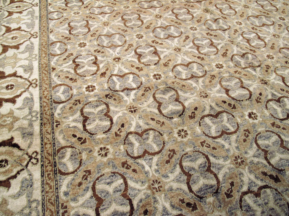 Antique Indian Lahore Room Size Carpet, No.8258 - Gss