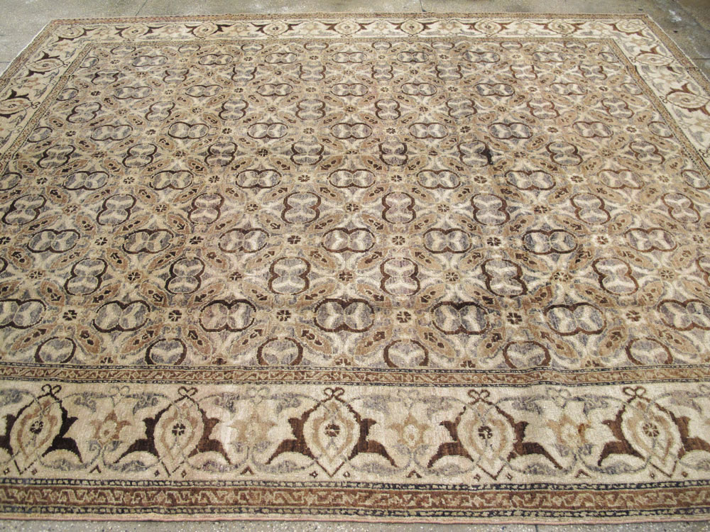 Antique Indian Lahore Room Size Carpet, No.8258 - Gss