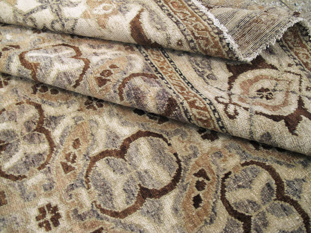 Antique Indian Lahore Room Size Carpet, No.8258 - Gss