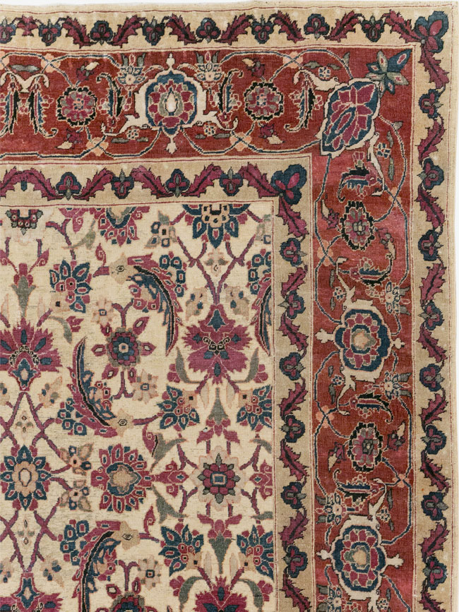 Antique Persian Tabriz Gallery Carpet, No.8295 - Gss