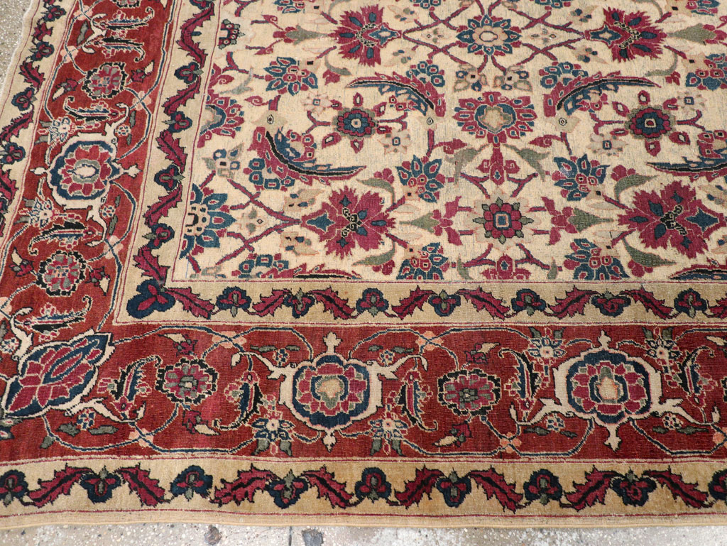 Antique Persian Tabriz Gallery Carpet, No.8295 - Gss