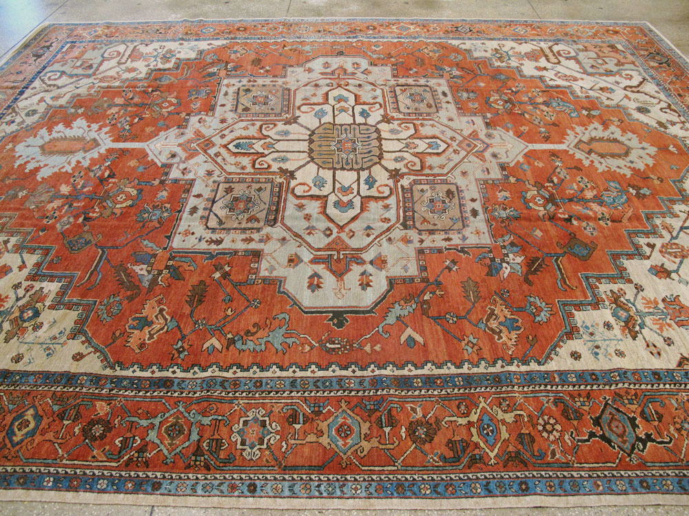 Antique Persian Serapi Carpet, No.8319 - Gss