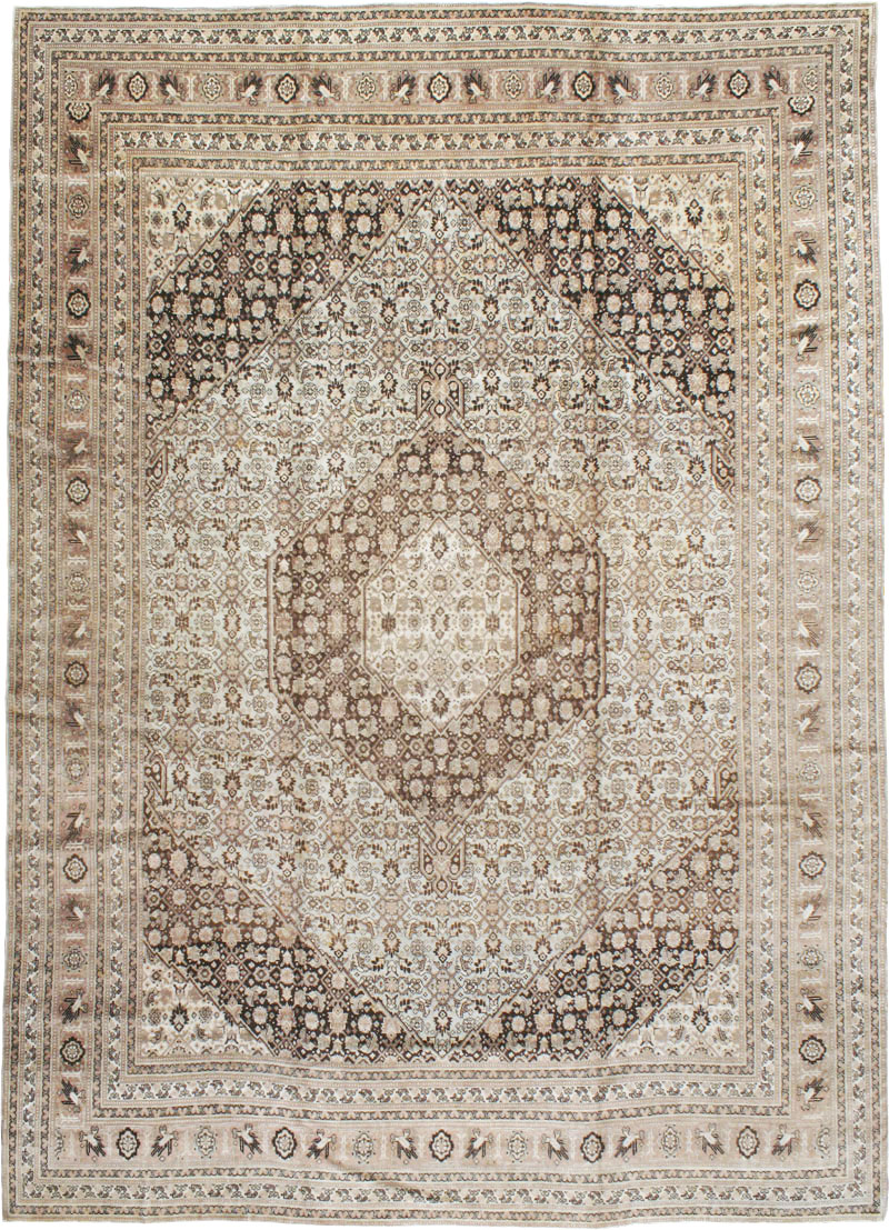 Antique Persian Tabriz Carpet, No.8320 - Gss
